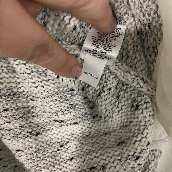 Croft & Barrow - Marbled Knit Sweater - Picture 14 of 14